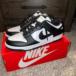 Nike Panda Dunks-Size 11